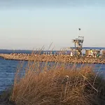 Strandnahe In Ruhiger Lage By Interhome